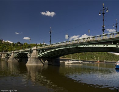 Čech-Brücke