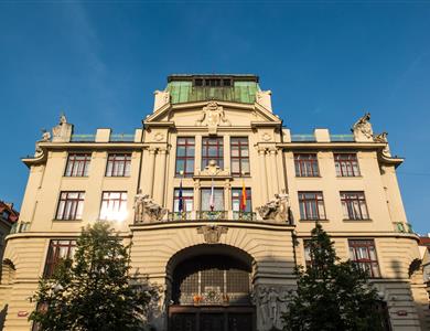 Hauptgebäude des Magistrats der Hauptstadt Prag