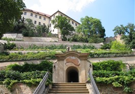 South gardens below the castle (park)