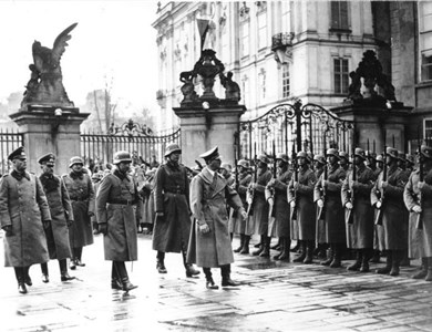Führung durch Prag zum Thema Zweiter Weltkrieg