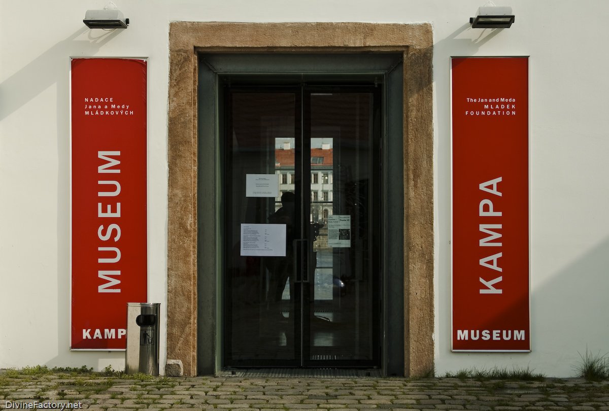 2 Kampa museum Prague