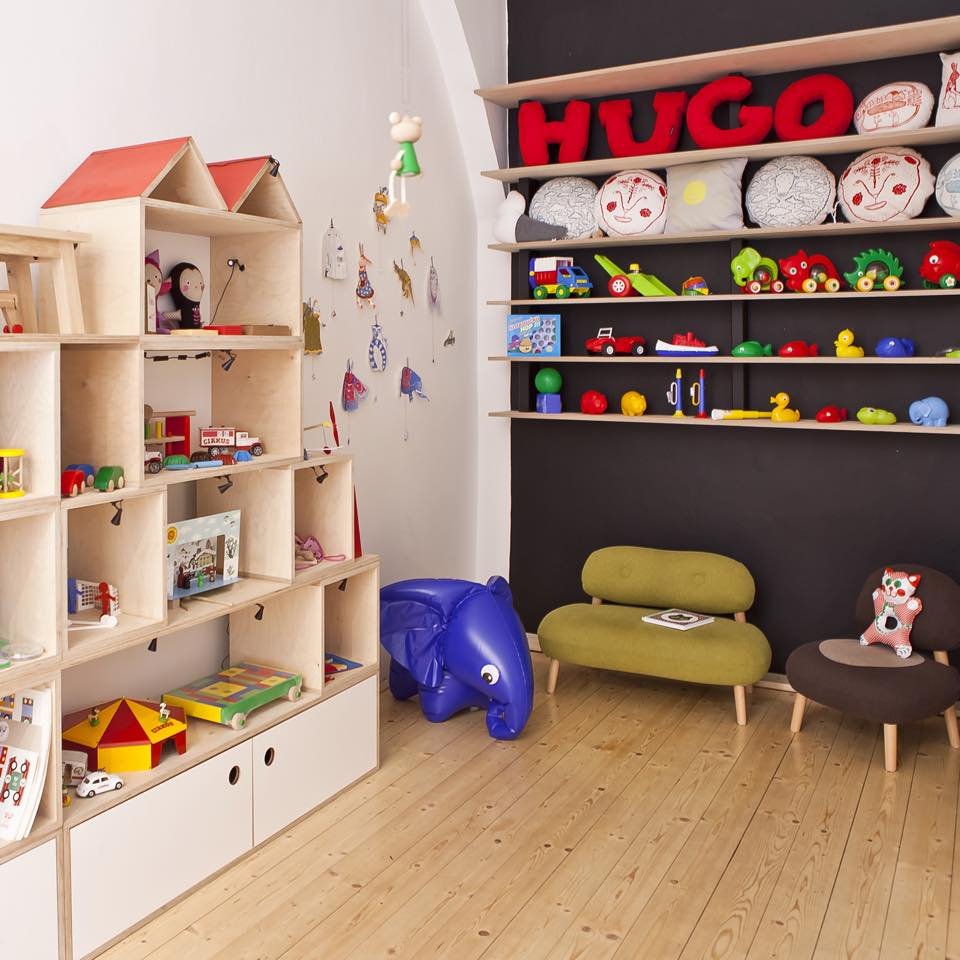5 Hugo chodi bos Prague