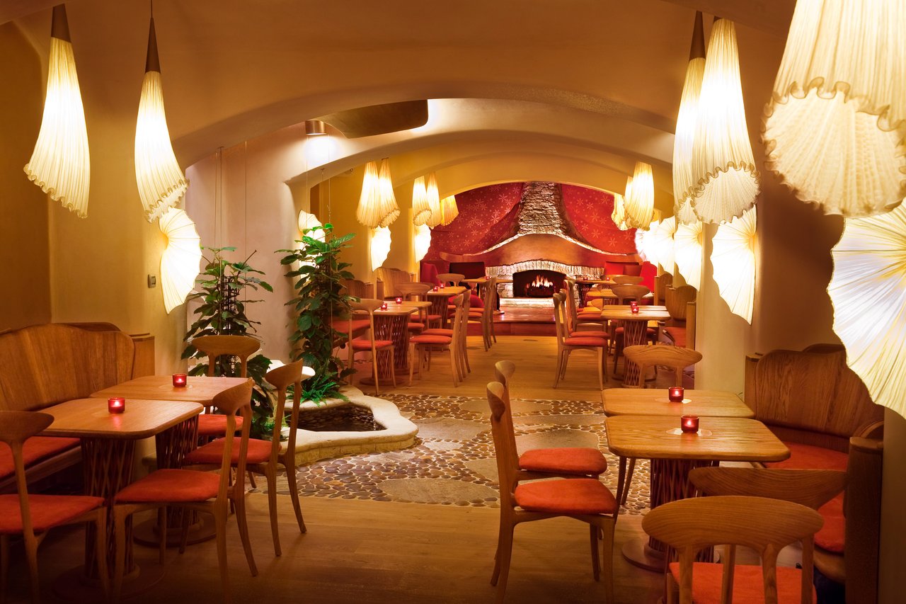 2 Maitrea Prague