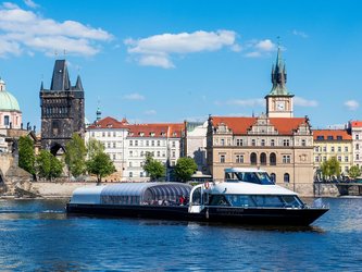 main picture 02 Lunch river cruise Prague