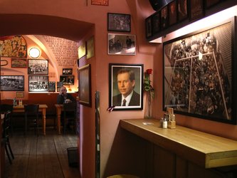 4 zavesenyho kafe prague czech republic czechia