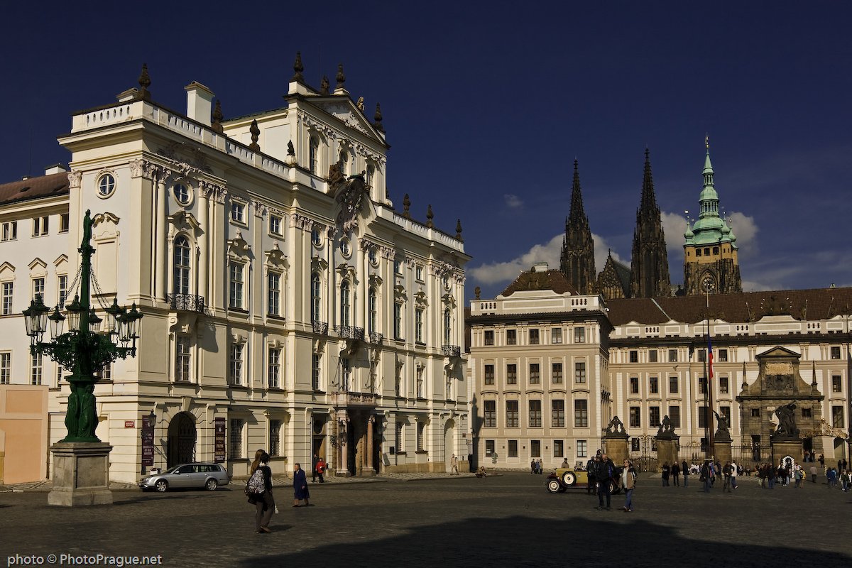 Hradcanske Namesti Prague