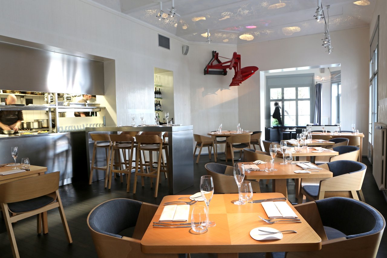 2 Field Restaurant Prague
