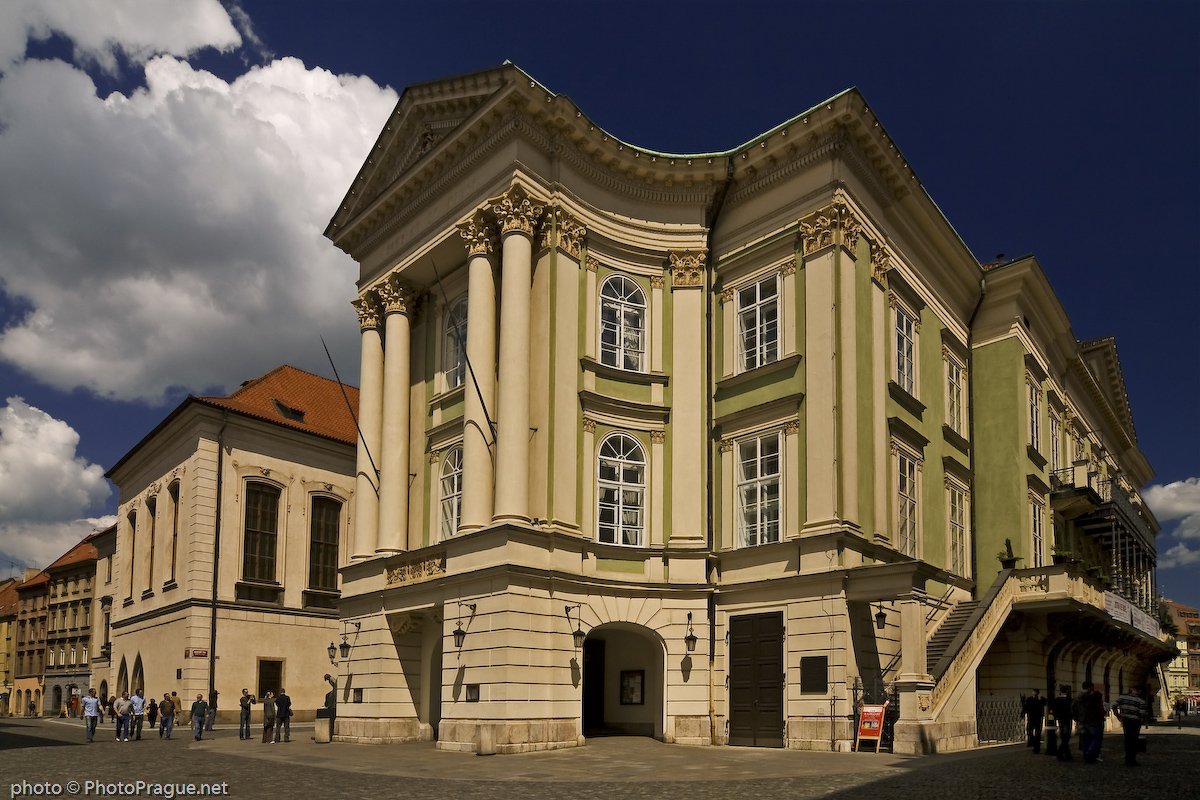 4 Estates theatre Prague