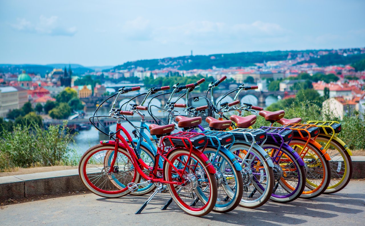 2 Electric bike tour Prague