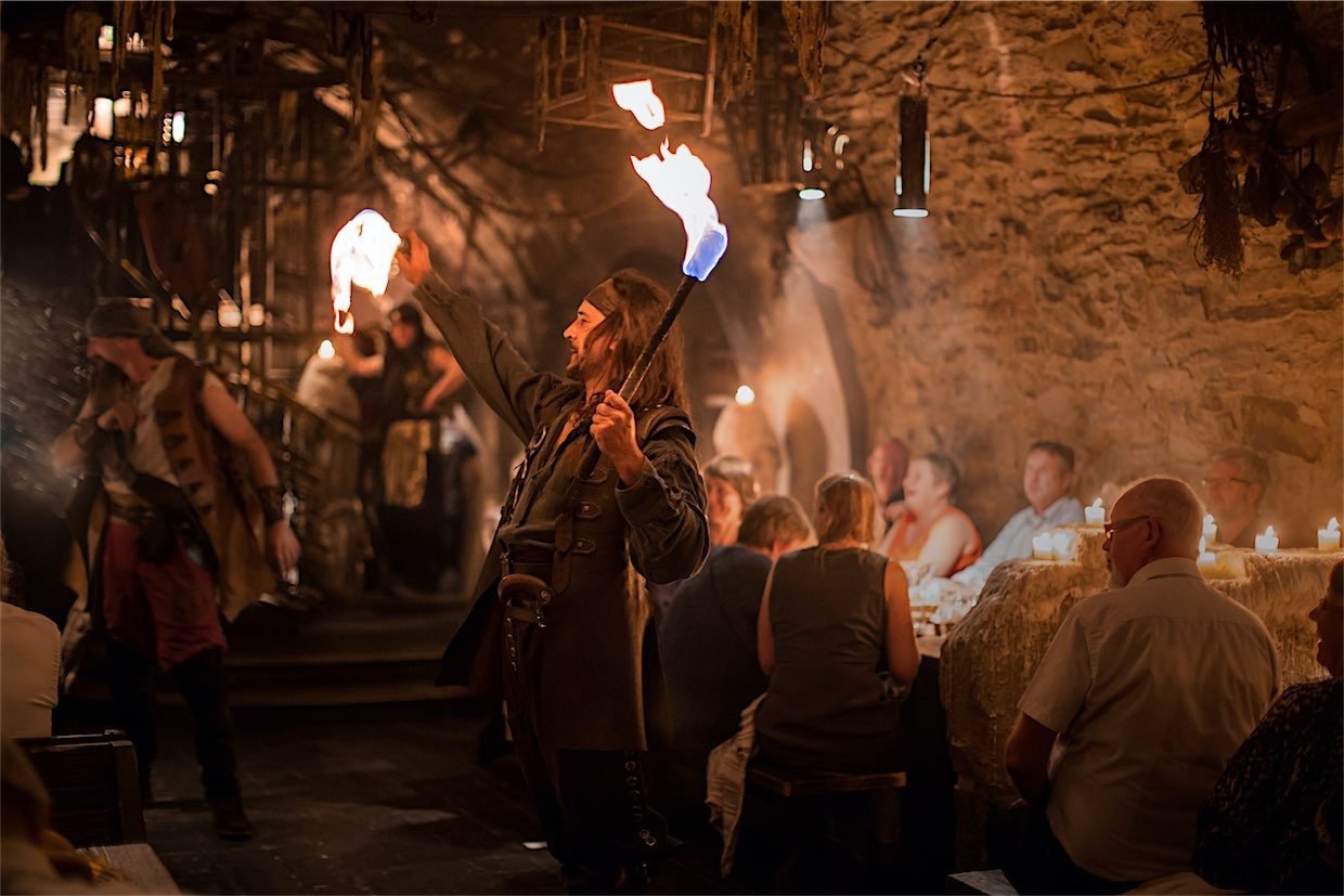 1 Medieval show Prague