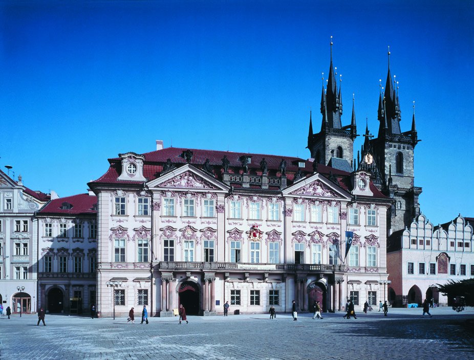 Palais Kinský Avantgarde Prague