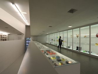 9 Dox by Qubus Prague